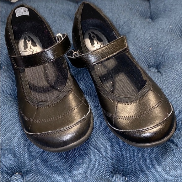 hush puppies memory foam